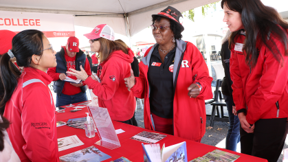 Alumnae at Homecoming